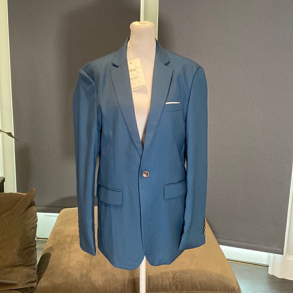 Mogu Men’s Suit Jacket Slim Fit Size 36 NWT